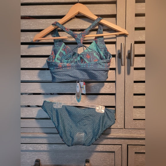 NWT! Prana Reversible Bikini Vivir Set - Lagos Lagon, Size XS - Picture 6 of 9